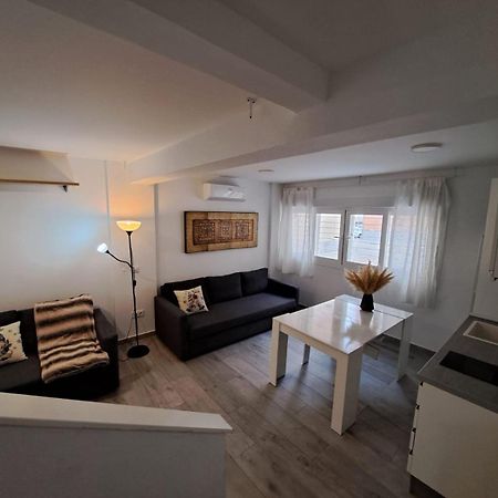 Cozy Apartment Up To 6 Persons 3 Min To Metro Madrid Exterior foto
